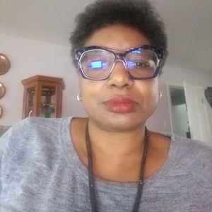 Meet your Posher, Miranda